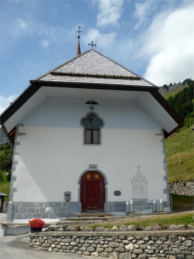 Façade église Chaucisse - Burnet Edmond