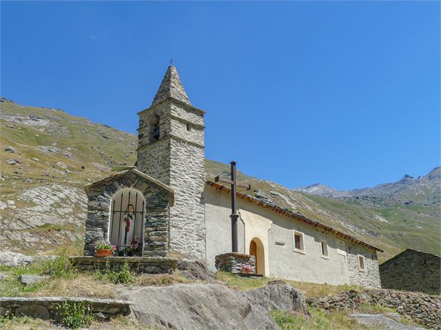 Chapelle Saint Pierre dans le hameau d'Avérole à Bessans - B.Filliol - OT HMV