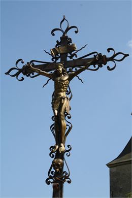 Croix de l'église