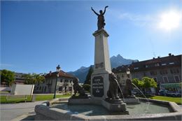 Fontaine aux Lions - @Wendy Coulon