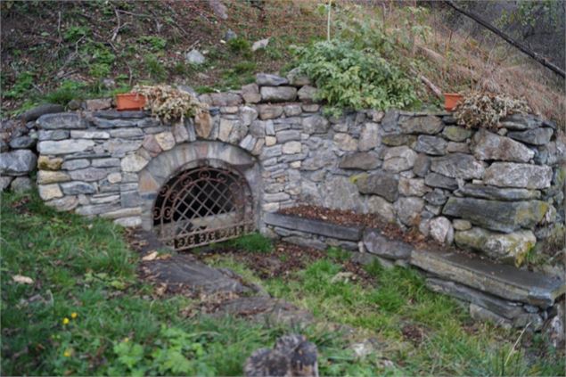 Fontaine couverte - OT Toussuire