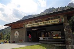 Chalet de la réserve naturelle des Aiguilles Rouges - OTVCMB_AJ