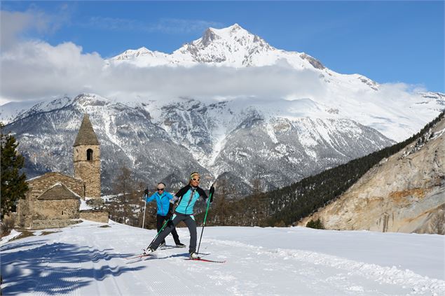 Skating au Planay vers l'église de Saint-Pierre d'Extravache - Alicia Magnenot