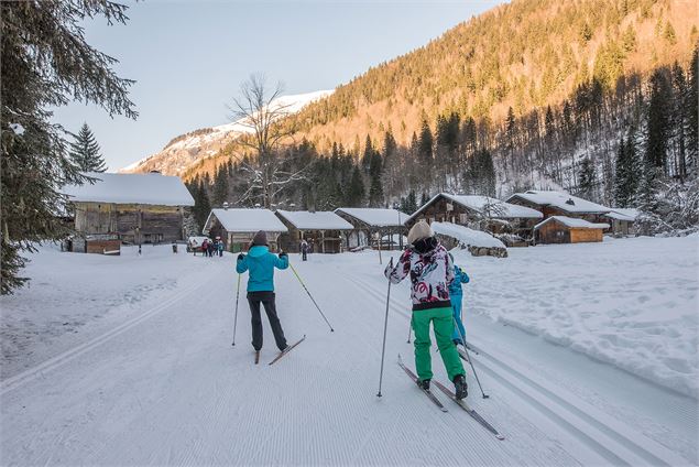 Ski de fond au hameau des Albertans - Yvan Tisseyre / OT Vallée d'Aulps