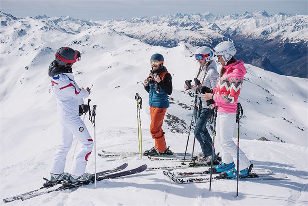 Groupe d'amis Domaine skiable Orelle Les 3 Vallées - David André