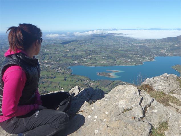 Depuis le Mont Grêle, vue sur le Lac d'Aiguebelette - E. Heyrman