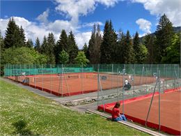 Location terrain de tennis_Les Carroz-d'Arâches