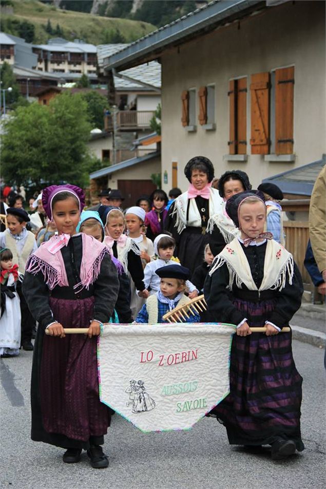 Groupe folklorique Aussois - MO. Lo zoerin