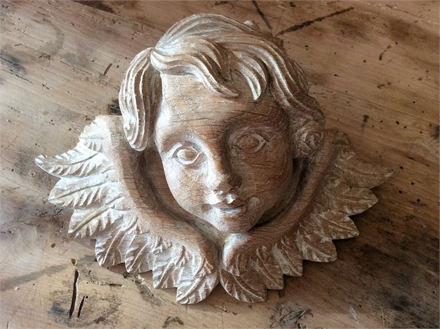 Delphine Gohard, Sculpteur sur bois -