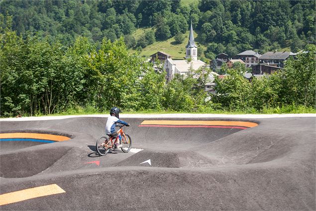 Pumptrack de Saint Jean d'Aulps - Yvan Tisseyre / OT Vallée d'Aulps