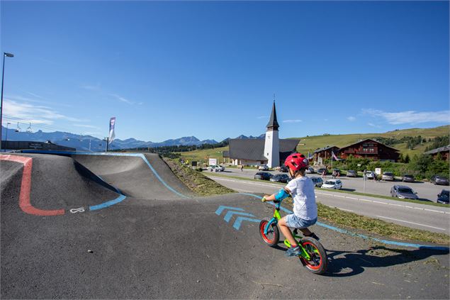 Draisienne sur la piste bleue - Thuria