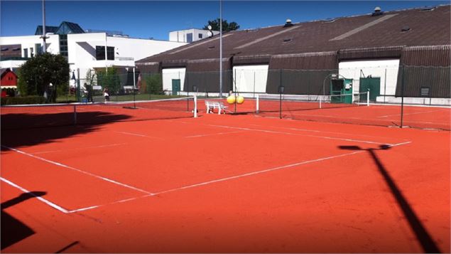 Court de tennis extérieur - David Lloyd Club