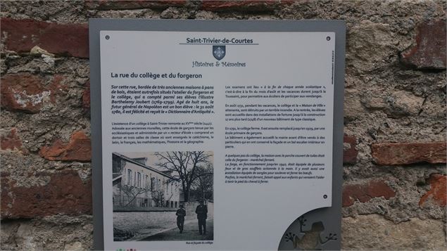 St Trivier de Courtes - Sentier découverte - BERNARD  Yves