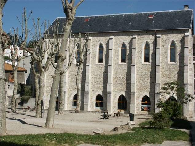 Bibliothèque - Ancienne chapelle du Petit Séminaire - Philippe Danné