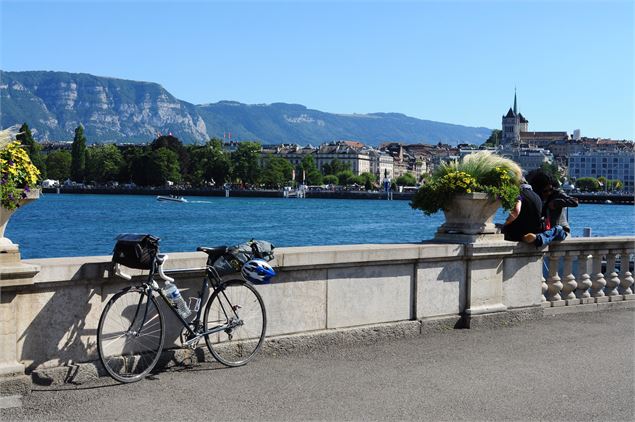 Genève au bord du lac Léman - Justine Grandcollot / Saint-Gingolph Promotion Évènements