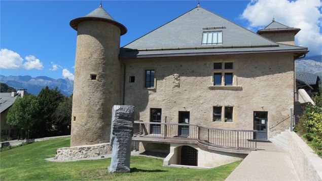Maison Forte de Hautetour - OT ST GERVAIS