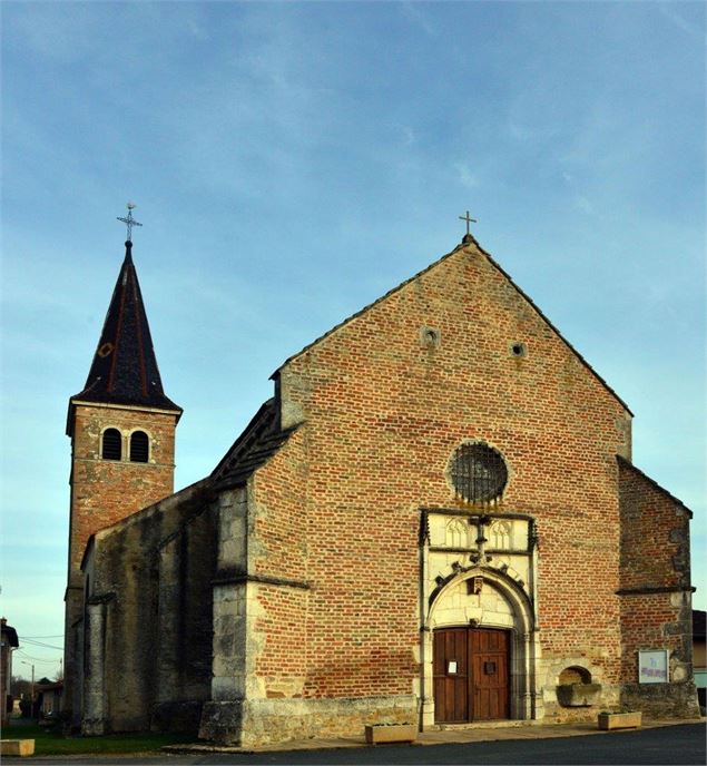 Façade du portail de l'église St Jean Baptiste - Jean VITAL