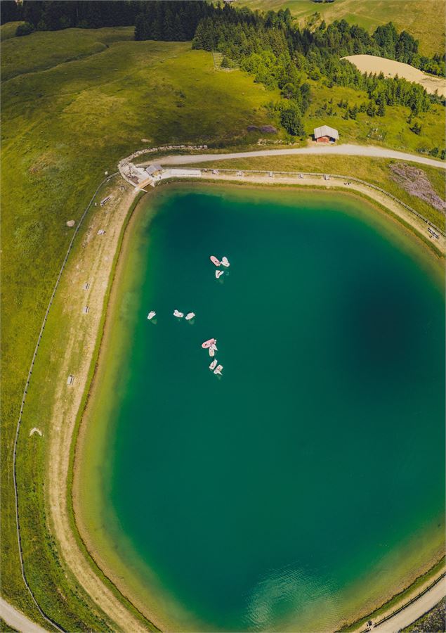 lac de la cour2 - C. Cattin Alpcat Medias