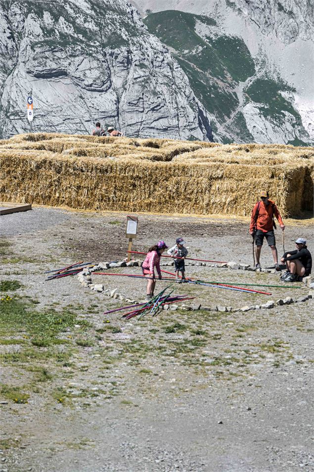 labyrinthe au sommet - C. Cattin Alpcat Medias