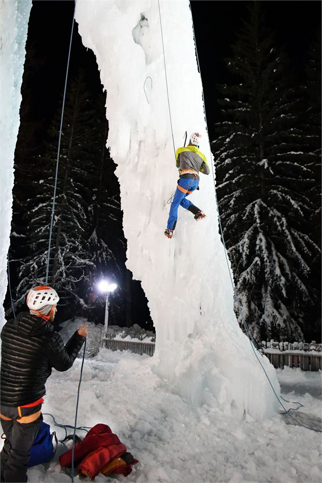 Grimpeurs adhérents FFCAM - Tour de glace - Nomad Photographie