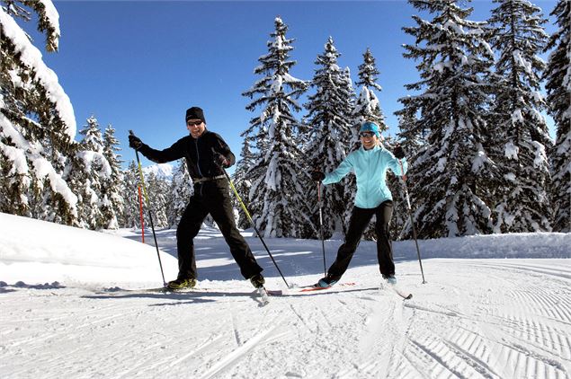 S'initier ou parfaire sa technique de Ski de fond - Office de Tourisme du Val d'Arly