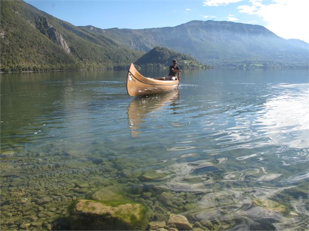 Balade en canoë canadien sur le lac d'Aiguebelette - M.Parsy