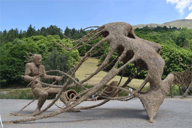 sculpture paille et foin - M. Brassel