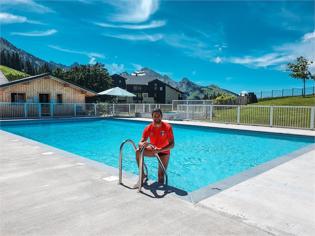 Piscine plein air - OT Manigod / M.Sauvage