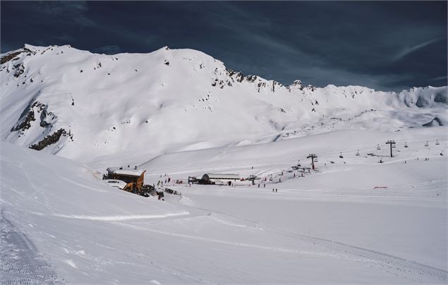 vue restaurant - Val d'Isère Téléphériques / Maxime Bouclier