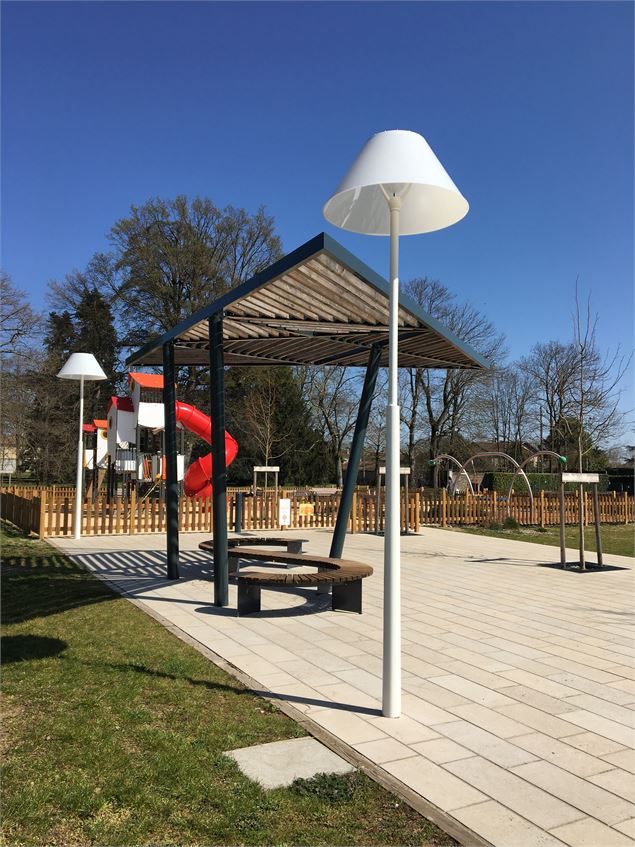 Aire de jeux Complexe Mas de Roux - Dombes Côtière Tourisme
