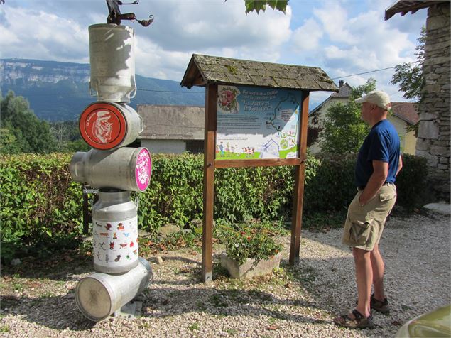 La vache et le Follaton - MF.Parsy