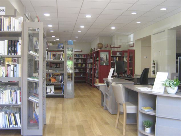 Bibliothèque - OT Combloux
