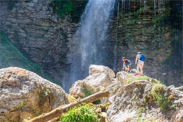 Cascade du fond du Cirque - Les Conteurs