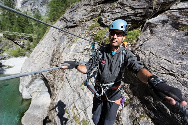 Via Ferrata des gorges de Mauvoisin - Melody Sky