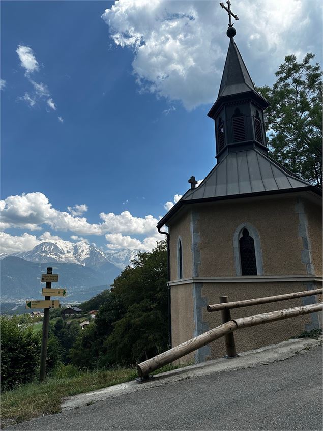 sentier pédestre : promenade à la chapelle de l'Immaculée Conception - Véronique Lorenzi