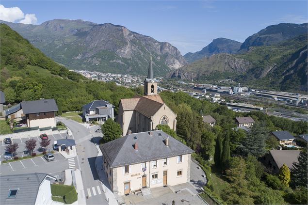 village st Albain Villargondran - Jacques Vincent drone de regard