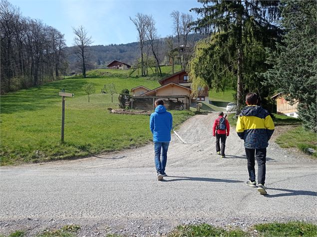 sentier pédestre : circuit des coteaux - Patrice Labarbe