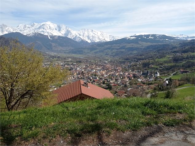 sentier pédestre : circuit des coteaux - Patrice Labarbe