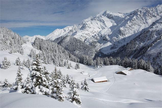 Refuge des Prés : Raquette et ski de rando aux Contamines Montjoie
