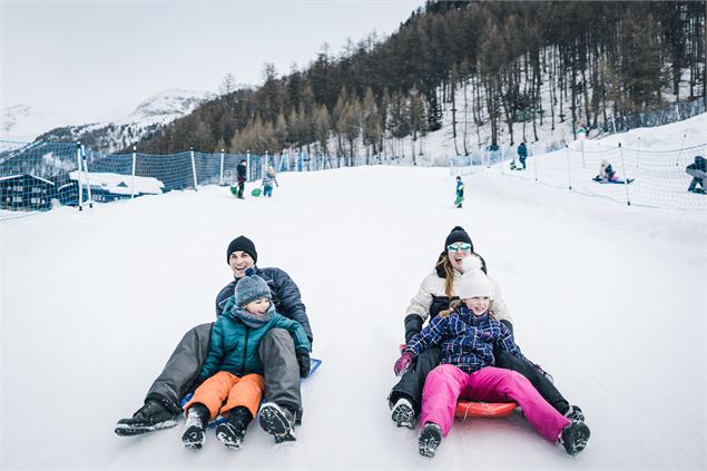 Luge en famille - Anna Ivanova