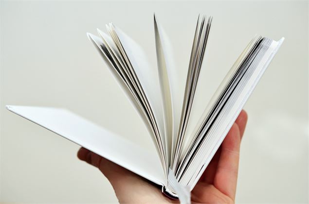 livre - mairie HP
