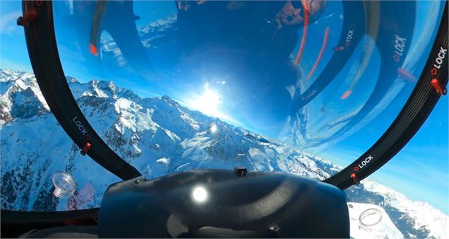 Baptême helicoptere panoramique selon AIR La Plagne - AIR La Plagne / AIR Tarentaise
