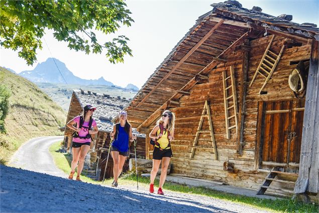 Hameau des Bouts au Grand-Bornand - Alpcat Médias - Le Grand-Bornand tourisme