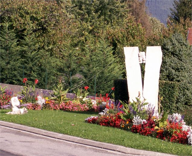 Sculpture Culoz - L'heure du dîner - Emmanuelle Bebi - Belley Bugey Sud Tourisme
