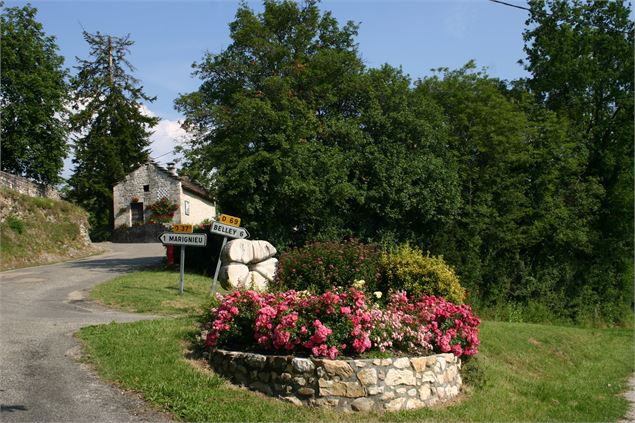 Sculpture Marignieu - Emmanuelle Bebi - Belley Bugey Sud Tourisme