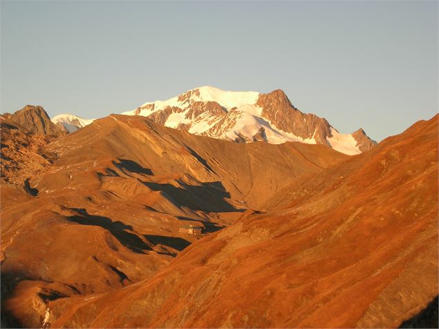 Tête Nord des Fours et Refuge du Col de la Croix du Bonhomme - K.Mandray