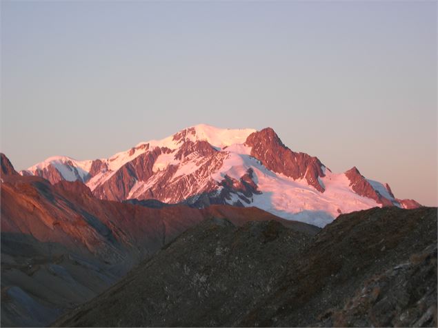 Tête Nord des Fours et Refuge du Col de la Croix du Bonhomme - K.Mandray