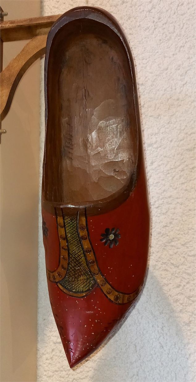 - Musée d'Ambronay