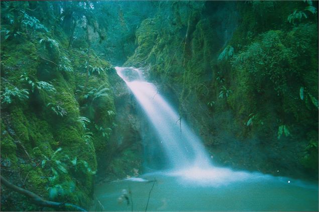 Bief de Malaval - Source Bleue - JF BASSET