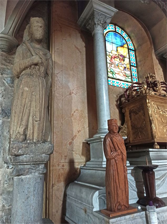 Autel et statues de l'abbaye de St Rambert - K.Tranchina